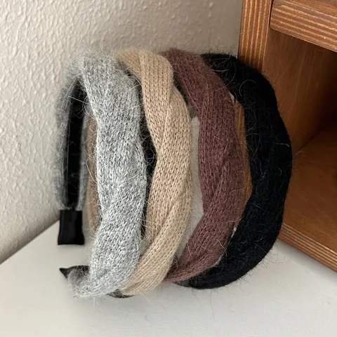 Damen Strickwolle Haarreif Winter Warm Plüsch Fuzzy Zopfmuster Breit Haarband Vintage Minimalistisch Alltag Haarschmuck