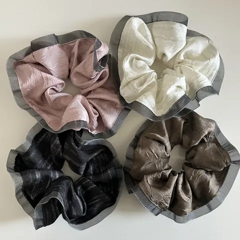 Elegante Plissierte Satin Stoff Haargummi Mit Netzspitze Kante Hoch Elastische Haarbänder Für Damen Vintage Haaraccessoires