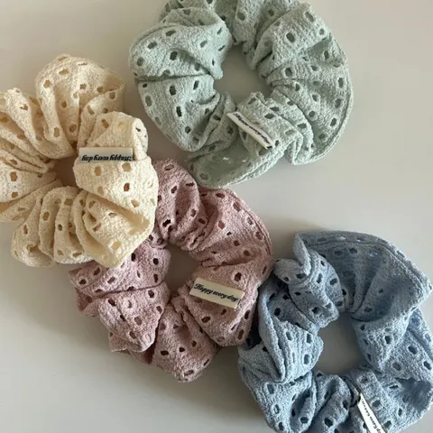 Hollow Out Eyelet Fabric Scrunchie Large Hair Tie For Women Girls Sweet Pastel Color Ponytail Holder Soft Cloth Hair Accessory