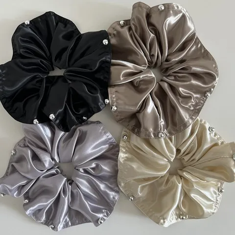 Oversized Korean Satin Scrunchie With Silver Beads Elegant Solid Color Elastic Hair Tie For Women Hair Accessories