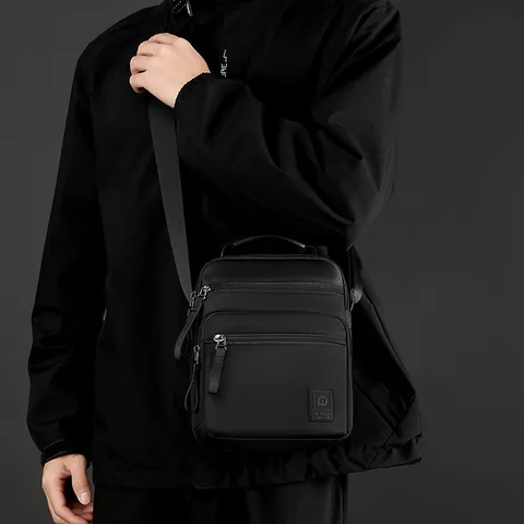 Sac Bandoulière Homme Business Pendulaire Nylon Imperméable Plusieurs Poches Sacoche Grande Capacité Main