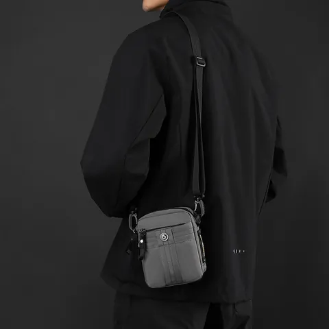 Herren Wasserdicht Nylon Umhängetasche Lässig Taktische Schultertasche Vielseitige Gürteltasche Kleine Kuriertasche Für Outdoor Reisen