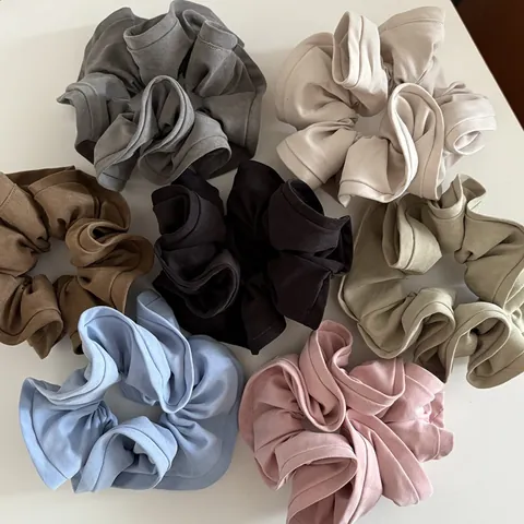 French Retro Solid Color Fabric Ruffle Scrunchie High Elastic Minimalist Large Hair Loop For Women Ponytail Hair Ties