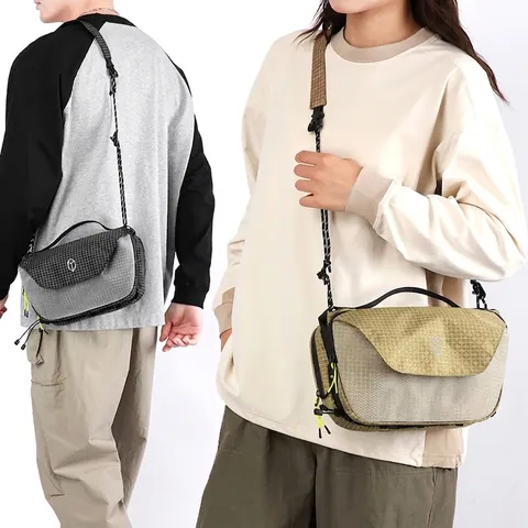 Bolso Bandolera de Nailon Impermeable Hombre Mujer Casual Patrón Cuadrícula Viaje Messenger Bag Pequeño Techwear Bolso de Hombro