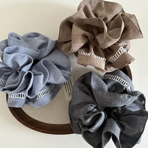 Elegant Korean Style Lace Trim Cotton Linen Scrunchie Hollow Design Large Ruffle Ponytail Holder Hair Tie For Women