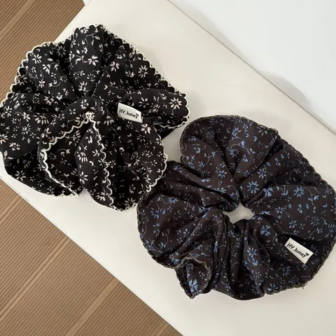 Vintage Stoff Haargummi Mit Blumenmuster Für Damen Mädchen Eleganter Spitzenrand Elastisch Pferdeschwanz Halter Haarschmuck