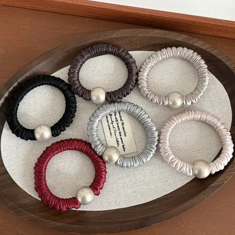 Vintage Satin Pleated Hair Scrunchie With Faux Artificial Pearl Elegant High Elastic Ponytail Holder Hair Rope For Women Daily Jewelry