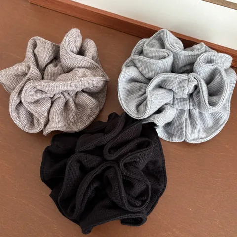 Vintage Waffle Knit Scrunchie For Women Retro Solid Color Elastic Hair Tie Large Flower Hair Ring Accessories