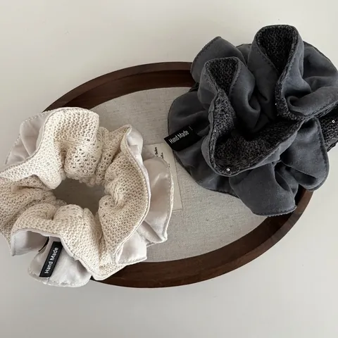 Koreaanse Stijl Gebreide Dubbelzijdige Scrunchie Met Lovertjes Handgemaakt Label Grote Haarelastiek Voor Vrouwen Ponytail Holder