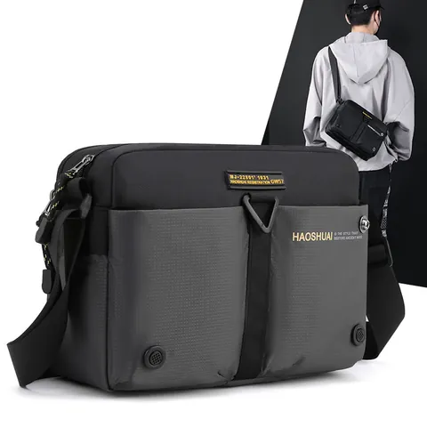 Herren Casual Umhängetasche Wasserdichte Nylon Messenger Bag Mode Sport Schultertasche Splicing Design Leichte Reisetasche Mit Verstellbarem Riemen