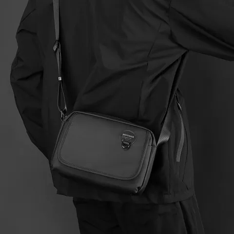 Men Casual Crossbody Bag Waterproof Nylon Minimalist Shoulder Bag Multi Pocket Travel Commuter Bag Fashion Messenger Bag