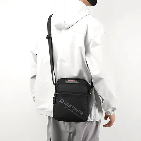 Borsa a Tracolla da Uomo in Nylon Impermeabile Grande Capacità Borsa da Viaggio Messenger per Esterno Quotidiano Casual Moda