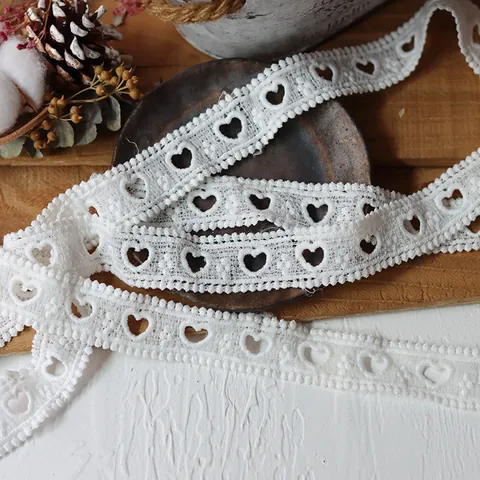 White Heart Shaped Hollow Water Soluble Lace Trim For Lolita Clothing DIY Handcraft Decorative Lace Ribbon Apparel Sewing Accessories