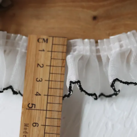 Passamaneria in Pizzo Chiffon Pieghettato Retrò Nastro a Volant Con Bordo a Contrasto Per Cucito Abbigliamento Fai Da Te Matrimonio Decorazione Casa