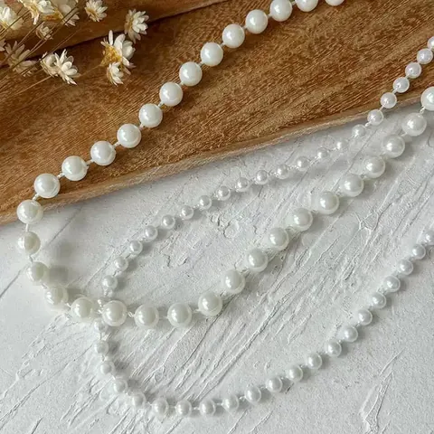 Elegante Bordo in Pizzo con Catenella di Perle Sintetiche per Decorazione Fai da Te Matrimonio Festa Catena di Perline Bianca Elegante