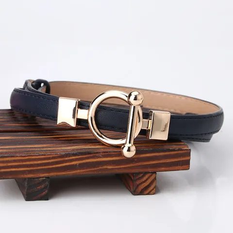 Adjustable Women PU Leather Thin Belt With Alloy Toggle OT Buckle Minimalist Decorative Waist Strap For Dress Sweater