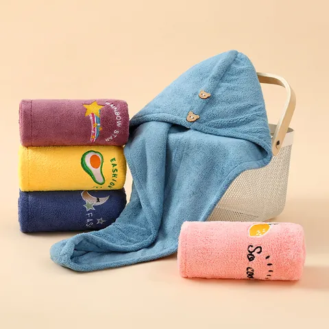 Bonnet de Séchage des Cheveux en Polaire Corail pour Femmes Épais Absorbant Séchage Rapide Bonnet de Douche Broderie de Fruits de Dessin Animé Serviette Avec Boutons