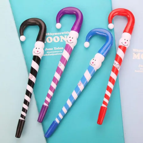 Penna a Sfera a Forma di Bastoncino di Zucchero Natalizio Creativa Penna Bacchetta Magica Pupazzo di Neve per Studenti Scuola Ufficio Regalo