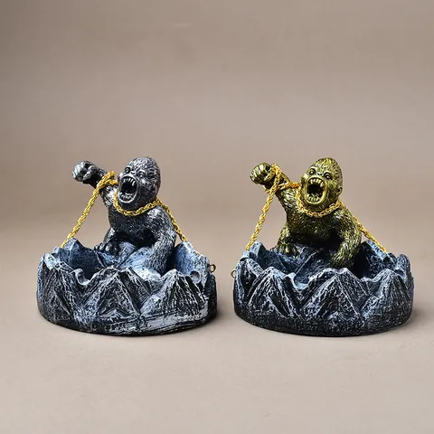 Creative Resin Gorilla Figurine Ashtray Desktop Decoration King Kong Storage Tray Crystal Ball Base Home Office Ornament