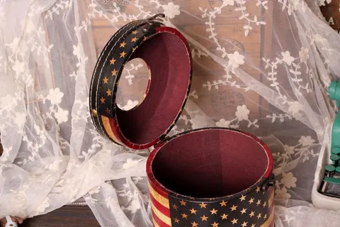 Retro PU Leder Zylindrisch Taschentuchbox Vintage Union Jack US Flagge Muster Distressed Aufbewahrung Mit Metallschnalle Dekor