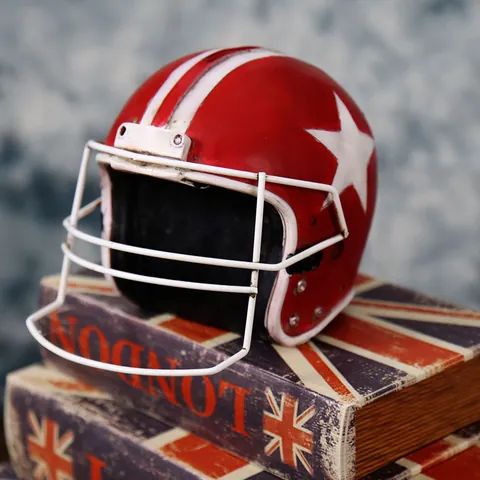 Amerikanisches Vintage Football Helm Modell Kunstharz Ornament Antik Finish Sport Enthusiast Schreibtisch Deko Home Office Geschenk