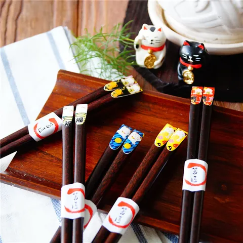 Palillos de Madera Natural de Estilo Japonés Con Patrones de Gato de la Suerte Y Caracteres de Bendición Vajilla Reutilizable