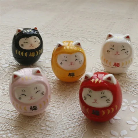 Japanese Style Daruma Lucky Cat Ceramic Ornament Mini Desktop Decoration For Home Office Good Luck Blessing Figurine Gift