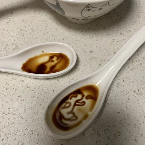 Japanse Stijl Keramische Lepel Schattige Kat Relief Ontwerp Creatieve Verborgen Silhouet Porseleinen Eetlepel Voor Keuken Dineren