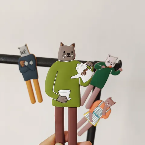 Aimant de Réfrigérateur Chat Dessin Animé Japonais Crochet Créatif Jambes Longues Pliables Résine Aimant pour Maison Cuisine