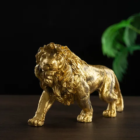 European Style Golden Lion Statue Resin Animal Sculpture Decorative Ornament For Home Office Desktop Wine Cabinet Decor