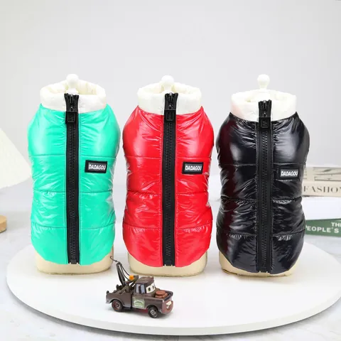 Gilet Invernale per Animali in PU Lucido Cappotto Imbottito per Cani Giacca per Gatti Resistente All'acqua Con Cerniera