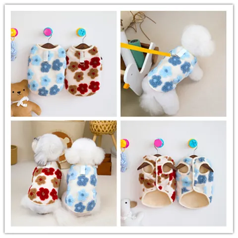 Pet Dog Cat Winter Warm Vest Lamb Velvet Polar Fleece Fleece Lined Coat With 3D Floral Decoration And Leash D-Ring Attachment