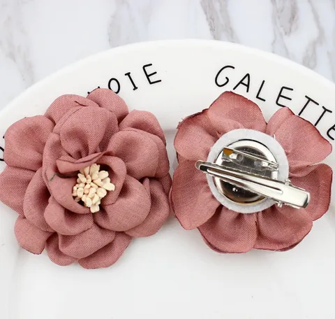 Handmade Fabric Camellia Flower Brooch Pin Dual Use Hair Clip Rose Floral Corsage Accessory For Women Kids Wedding Party