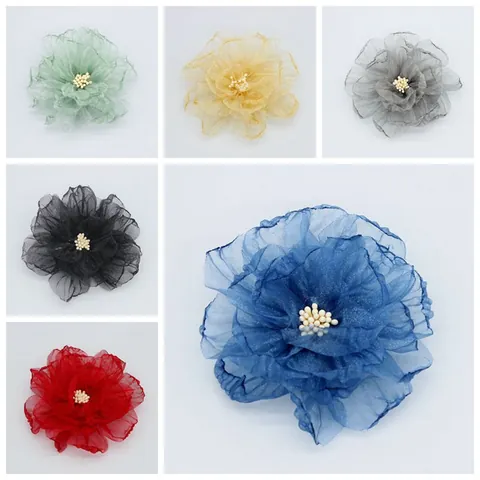 Broche Fleur de Pivoine en Organza Faite à la Main pour Femmes Style Forêt Doux Épingle à Fleur en Tissu pour Costume Mariage