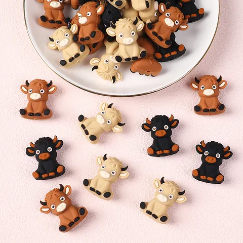 3D Highland Cow Silicone Beads Food Grade Animal Focal Beads For DIY Keychain Jewelry Making Soft Silicone Teether Beads