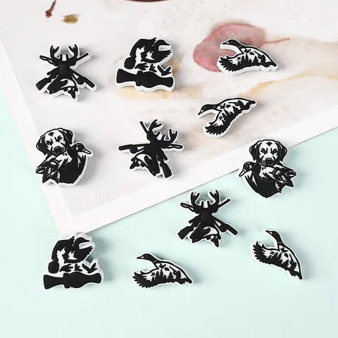 Lebensmittelechte Silikon Jagdsaison Perlen Schwarz Weiß Jagdhund Wildente Geweih Barsch DIY Schmuck Schuhanhänger Für Armband Stift Dekor