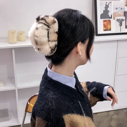 Pinza de Pelo de Felpa Piel Sintética Forma Nube para Mujer Suave Antideslizante Accesorios para el Cabello Otoño Invierno