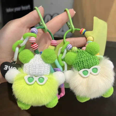 Simpatico Portachiavi Mostro con Palla di Peluche Dopamina con Occhiali da Sole Cappello di Maglia Ciondolo a Cuore Perline Colorate per Accessorio Borsa Donna