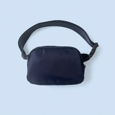 Waterproof Nylon Waist Bag Fanny Pack Lightweight Crossbody Chest Bag For Running Outdoor Sports Travel Men Women