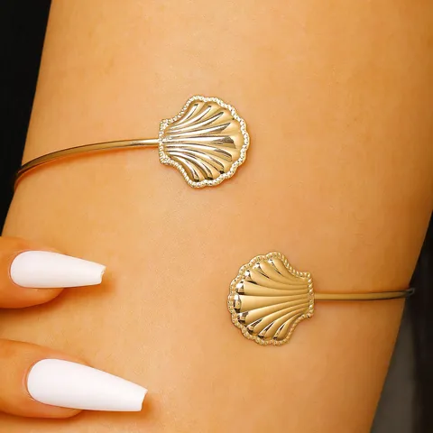 European Fashion Hollow Flower Shell Arm Cuff Adjustable Opening Metal Iron Armband For Women Bohemian Style Jewelry