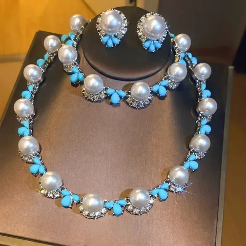 Vintage Princess Style Alloy Artificial Pearl Rhinestone Jewelry Set Blue Flower Resin Necklace Bracelet Earrings For Women