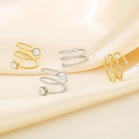 Minimalist Stainless Steel Spiral Ring For Women Electroplated Rhinestone Inlaid Twisted Spring Wire Finger Ring Jewelry