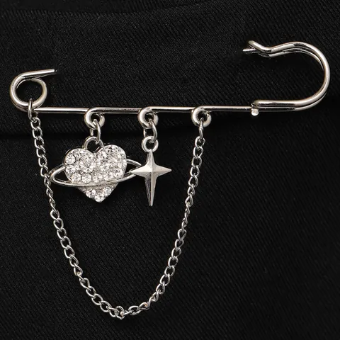 Fashion Alloy Safety Pin Brooch For Women Men Silver Plated Rhinestone Artificial Pearl Heart Star Moon Cat Evil Eye Lock Key Chain Pendant Jewelry
