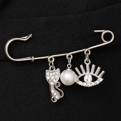 Fashion Alloy Safety Pin Brooch For Women Men Silver Plated Rhinestone Artificial Pearl Heart Star Moon Cat Evil Eye Lock Key Chain Pendant Jewelry