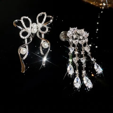 Eleganti Ear Cuff con Nappa a Cuore e Goccia in Zirconia per Donna Orecchini a Fiocco con Perle Artificiali Senza Buco