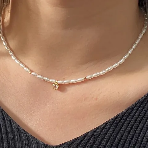 Elegante Collana Di Künstliche Perle Di Riso Con Pendente In Rame Zircone Pietra Chiara Rotonda Perline Dorate Gioielli Per Donna