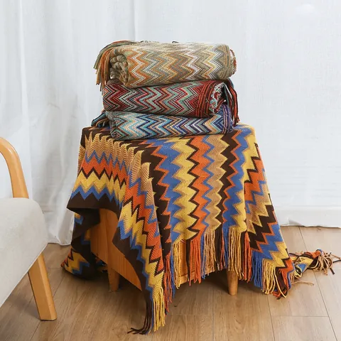 Runner Da Letto E Cuscino In Acrilico Lavorato A Maglia Bohemien Motivo Onde Zigzag Nappe Stile Etnico Decorazioni