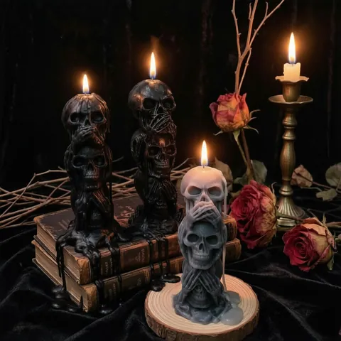 Stacked Skull Scented Candle Soy Wax Three Head See No Hear No Speak No Evil Halloween Spooky Gothic Horror Home Decor