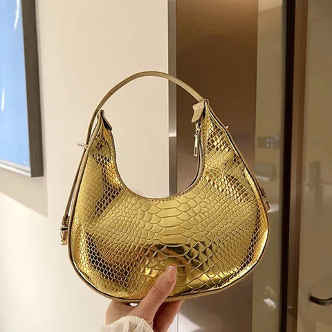 Women PU Leather Crocodile Pattern Hobo Bag With Small Coin Purse Gold Hardware Retro Crescent Shoulder Bag Elegant