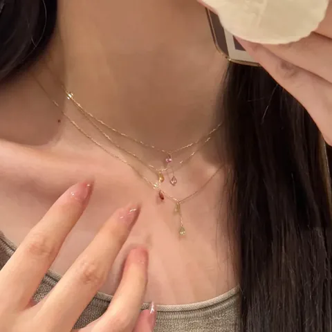 Französisch Vintage Echtgold-beschichtet Kupfer Wassertropfen Zirkonia Anhänger Halskette Für Damen Y-Form Feine Kette Choker Leichter Luxus Schmuck